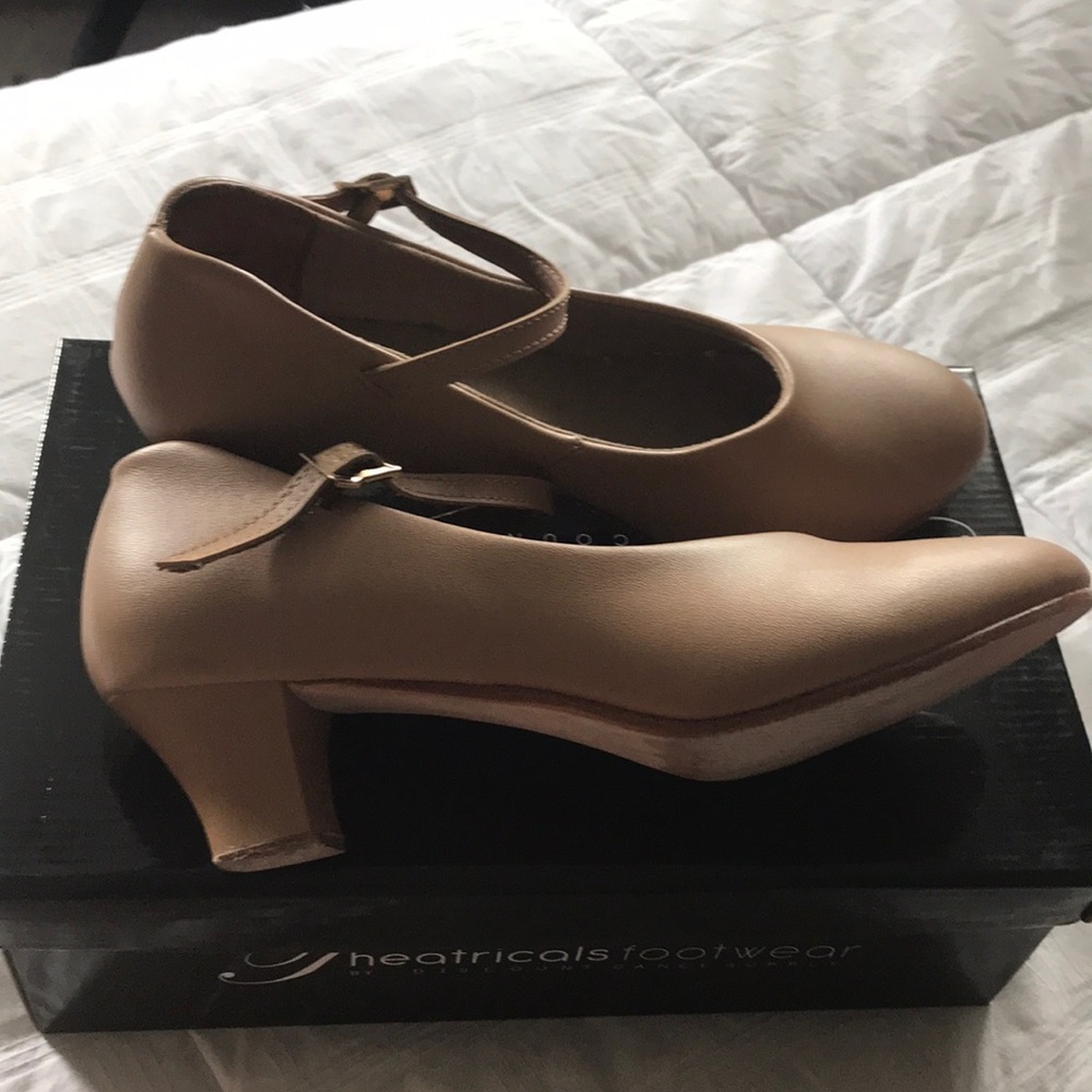 Dance shoes